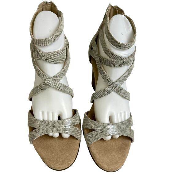 Aerosoles Glossary Wedge Leather Sandals Gray Strappy Size 10 - Picture 7 of 10